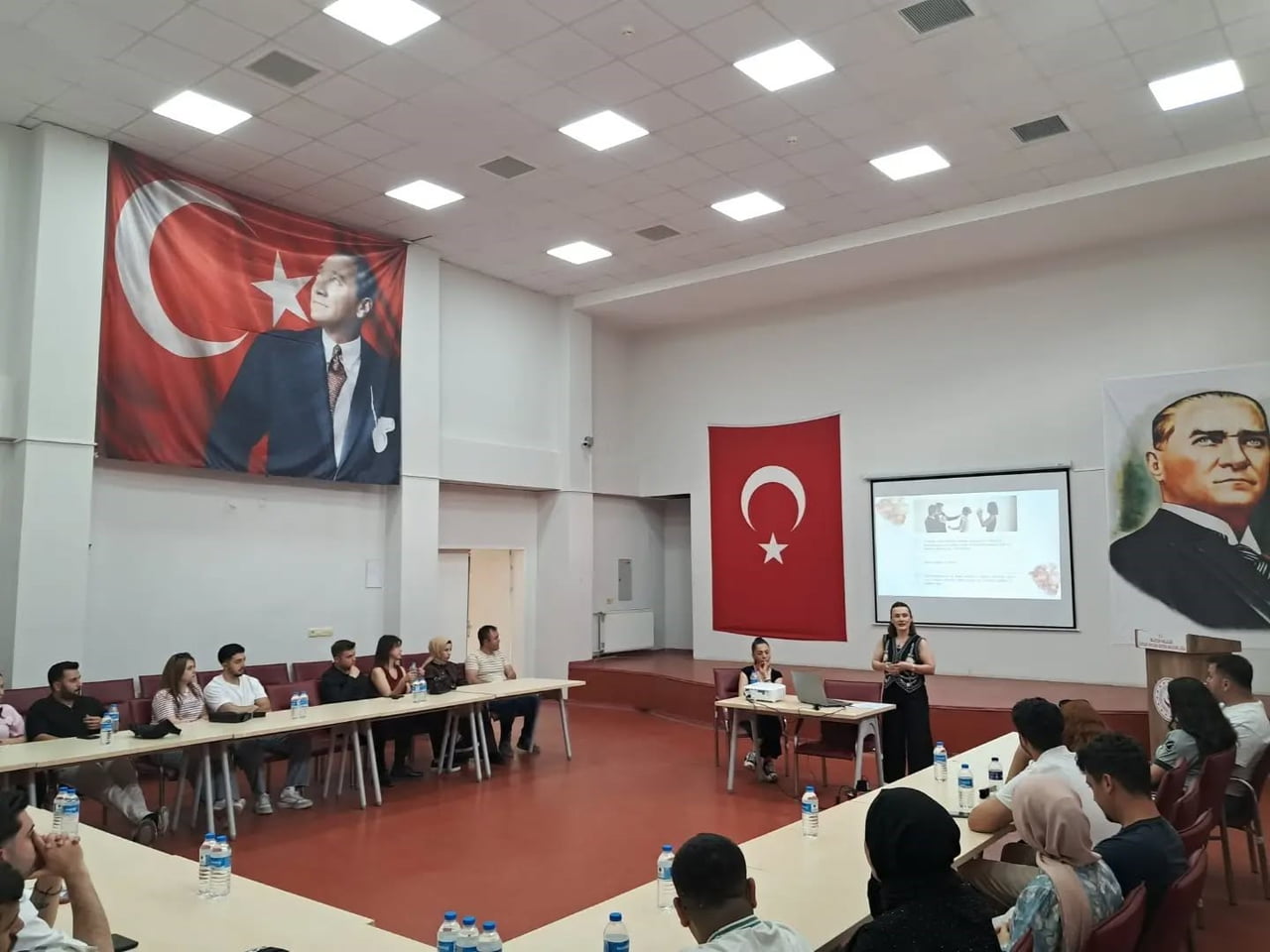 EVLENECEK GENÇLERE EĞİTİM VE SAĞLIK DESTEĞİ