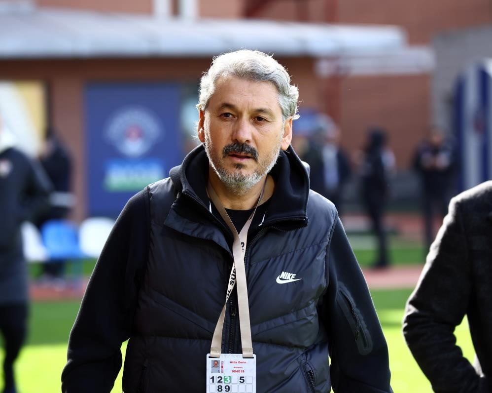 EYÜPSPOR, TEKNİK DİREKTÖR ATİLA GERİN İLE YOLLARIN AYRILDIĞINI DUYURDU.