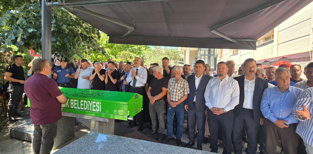 FAHRETTİN ŞENER İÇİN MEMLEKETİ SUSURLUK'TA CENAZE TÖRENİ DÜZENLENDİ