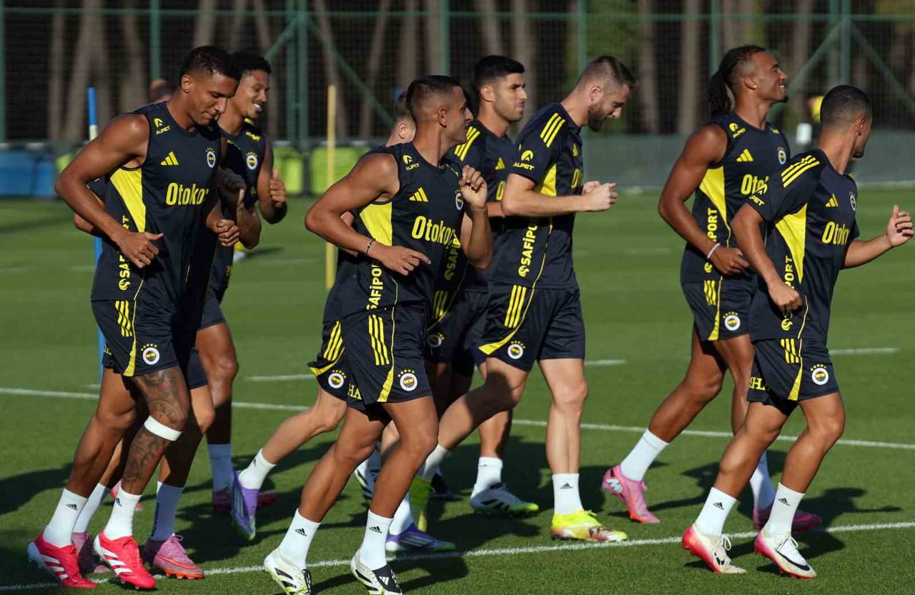 FENERBAHÇE, 2026-2027 SEZONU ÖNCESİ 5-16 TEMMUZ TARİHLERİ ARASINDA AVUSTURYA'DA KAMP YAPACAK