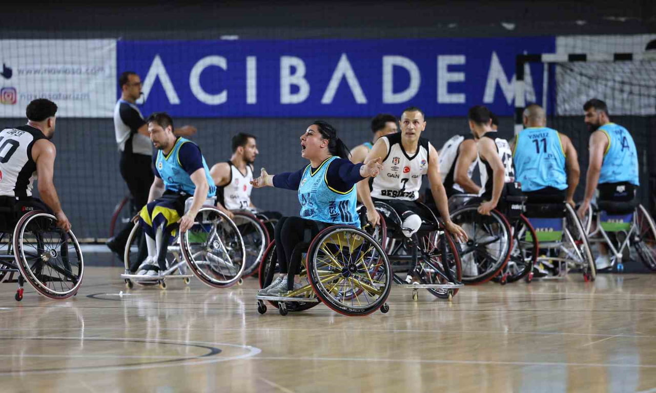 FENERBAHÇE, TEKERLEKLİ SANDALYE BASKETBOL SÜPER LİGİ PLAY-OFF FİNAL SERİSİ DÖRDÜNCÜ MAÇINDA...