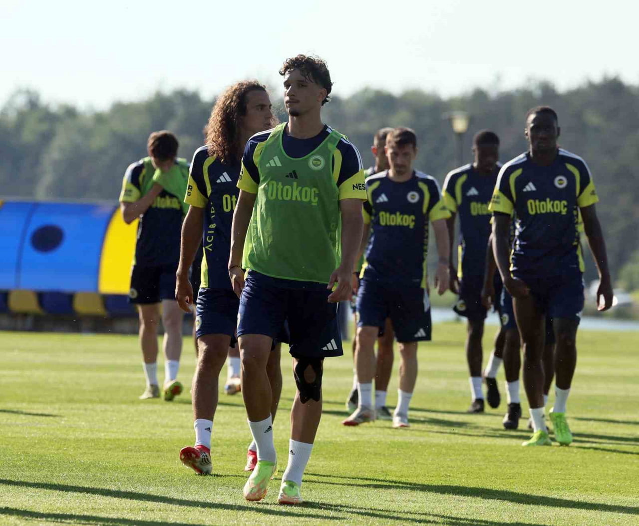FENERBAHÇE, YENİ SEZON HAZIRLIKLARINI TOPUK YAYLASI TESİSLERİ'NDE YAPTIĞI GÜNÜN İKİNCİ...