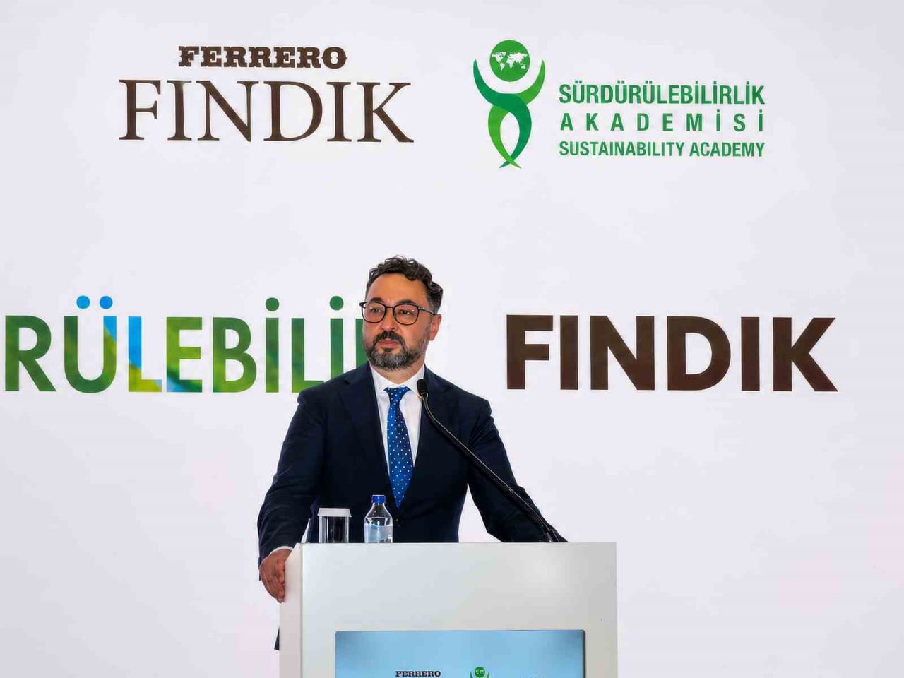 FERRERO FINDIK GENEL MÜDÜRÜ BAMSI AKIN KONUŞMA YAPTI