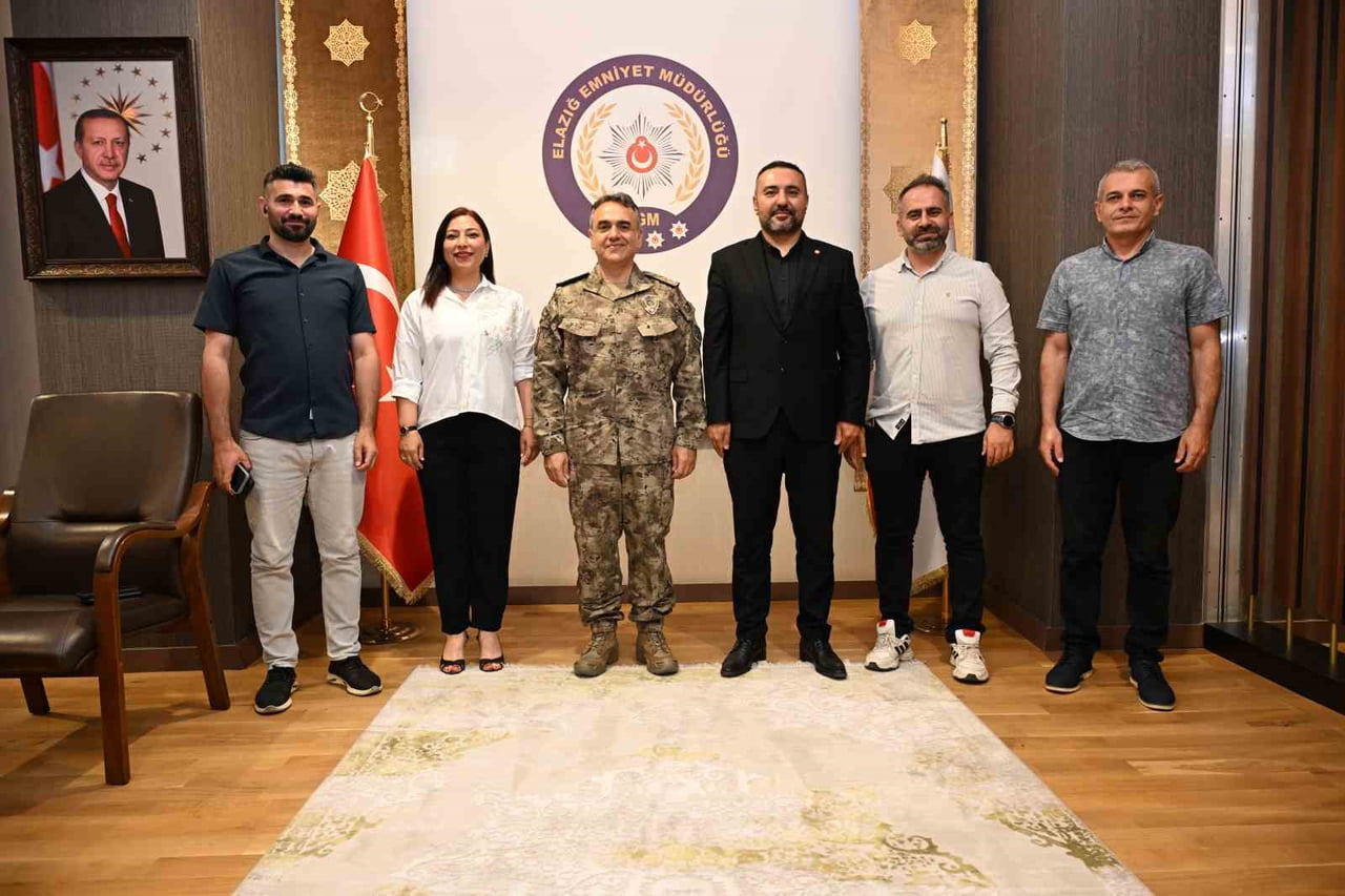 FIRAT HAVZASI GAZETECİLER CEMİYETİ (FHGC )BAŞKANI SERKAN GÜRTÜRK VE YÖNETİM KURULU ÜYELERİ ELAZIĞ...