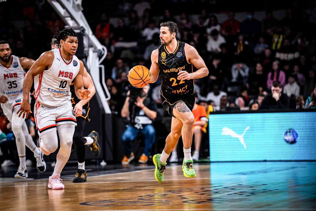 GALATASARAY BASKETBOL TAKIMI'NDA, JOHN PETRUCELLİ VE BOOGİE ELLİS İLE YOLLARIN AYRILDIĞI...