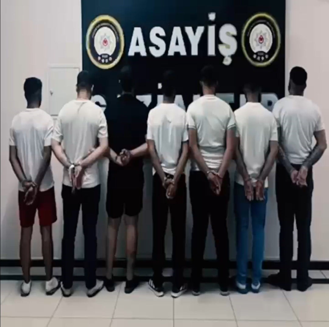 GAZİANTEP'TE 30 AĞUSTOS 2025'TE PARKTA MOTOSİKLETLİ ŞAHISLARIN SİLAHLI SALDIRISINA UĞRAYARAK...