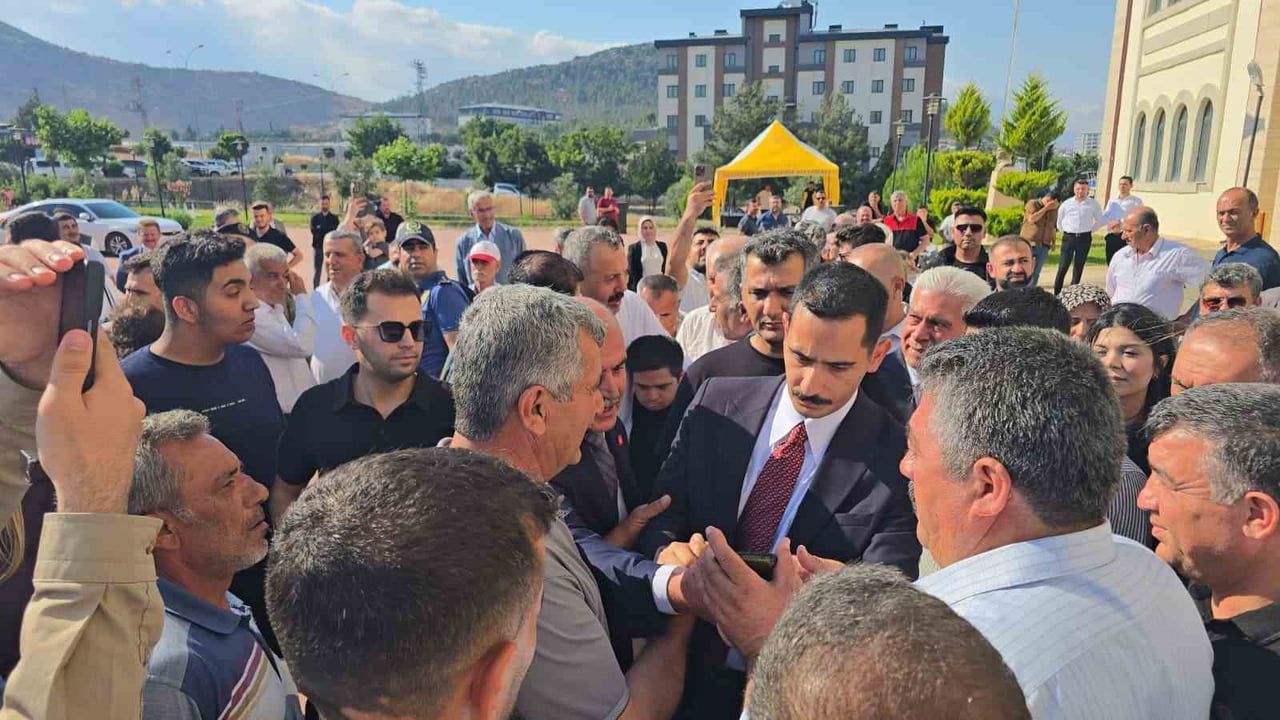 GAZİANTEP İSLAHİYE KAYMAKAMI MEHMET SOYLU, DÜZENLENEN VEDA TÖRENİ İLE YENİ GÖREV YERİ ANTALYA...