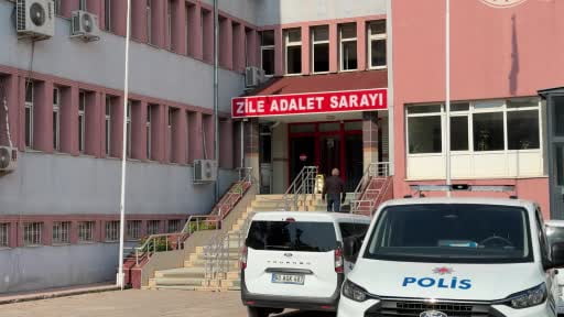 Genç kadın evinde ölü bulundu: Anne ve iki kız kardeşi tutuklandı