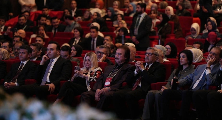 GENÇ MÜZİSYENLERDEN OLUŞAN GİF ORKESTRASI, PERFORMANSIYLA DAVETLİLERDEN BÜYÜK ALKIŞ ALDI....