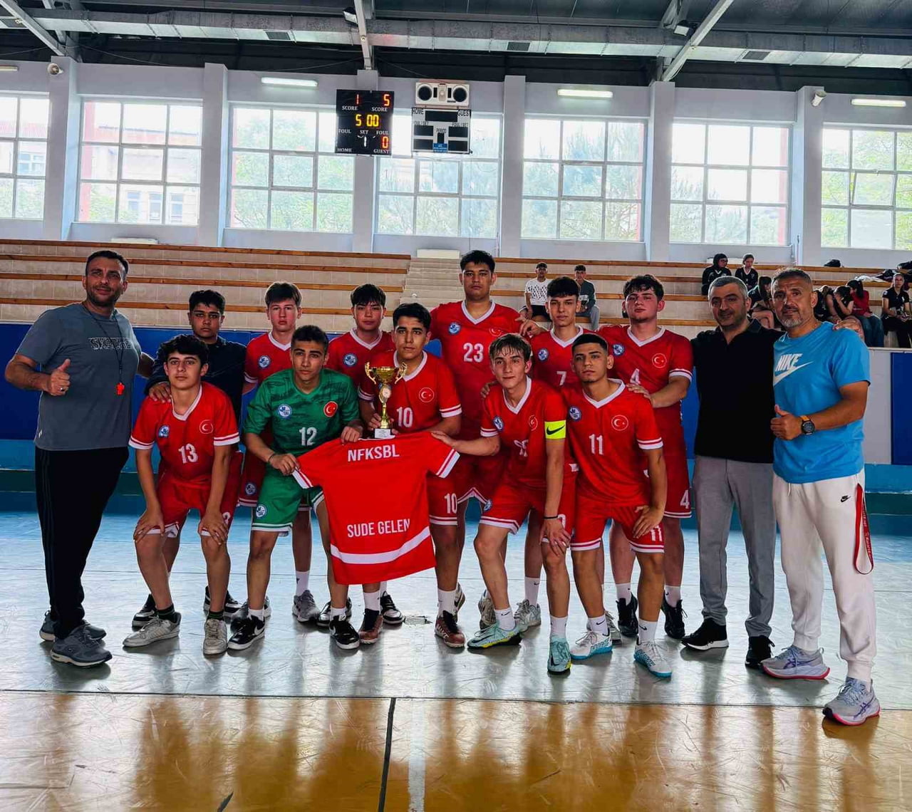 GENÇLİK VE SPOR BAKANLIĞI TARAFINDAN DÜZENLENEN LİSELER ARASI 2. KÜME FUTSAL MÜSABAKALARI'NDA...
