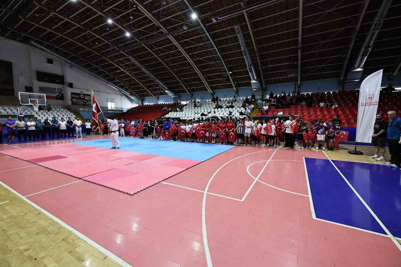 GENÇLİK VE SPOR BAKANLIĞI TARAFINDAN HER YIL DÜZENLENEN GSB SPOR OKULLARI VE GSB ENGELSİZ SPOR...