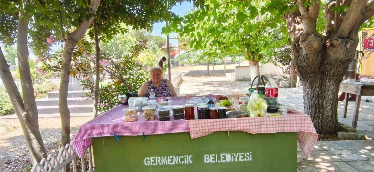 GERMENCİK BELEDİYESİ TARAFINDAN KIZILCAPINAR MAHALLESİ’NDE OLUŞTURULAN YÖRESEL VE DOĞAL ÜRÜN...