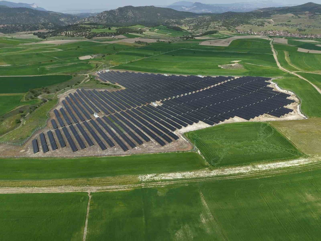 GES YATIRIMLARIYLA 3 BİN 375 TON KARBON SALIMININ ÖNÜNE GEÇİLDİ