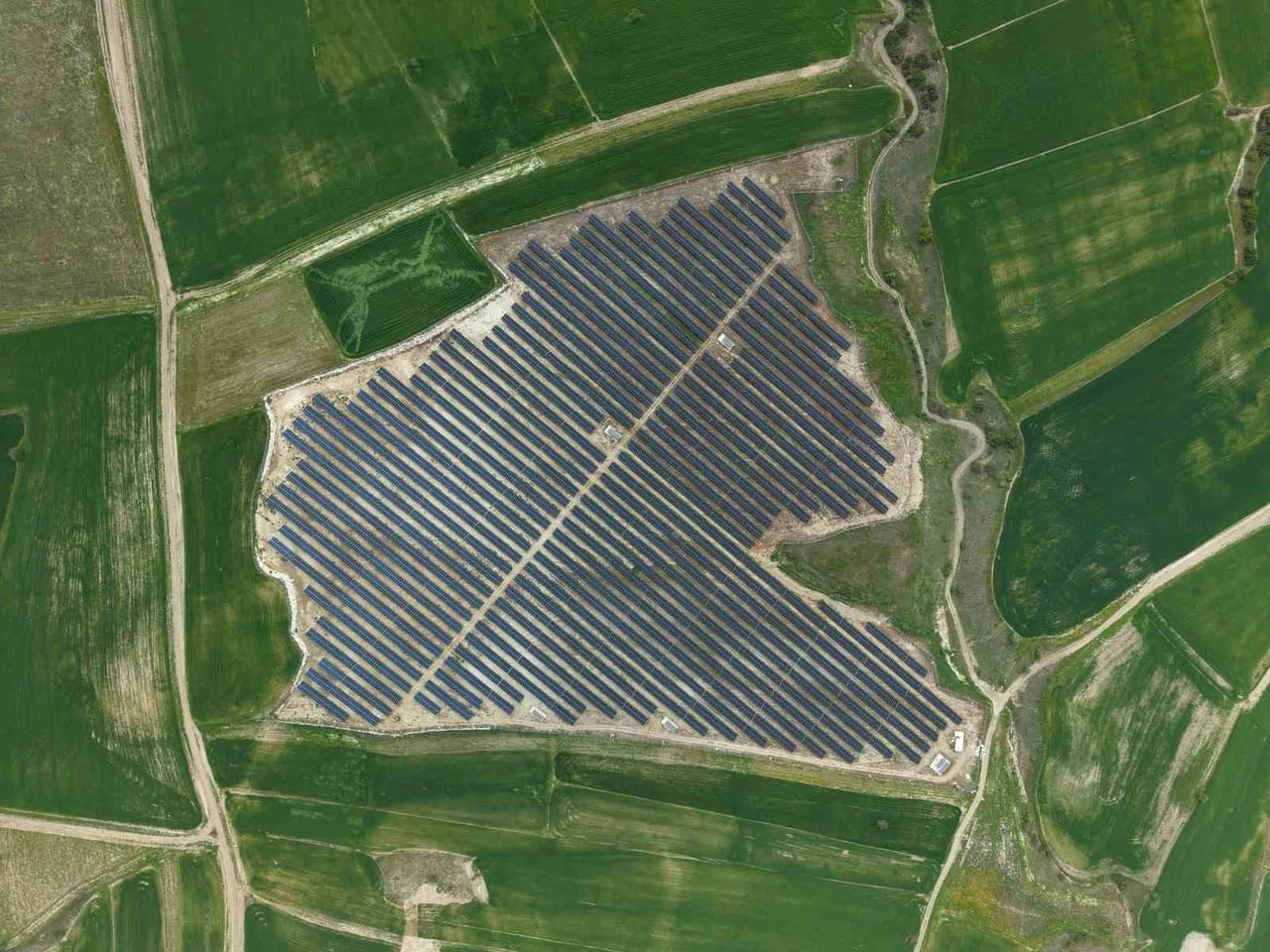 GES YATIRIMLARIYLA 3 BİN 375 TON KARBON SALIMININ ÖNÜNE GEÇİLDİ