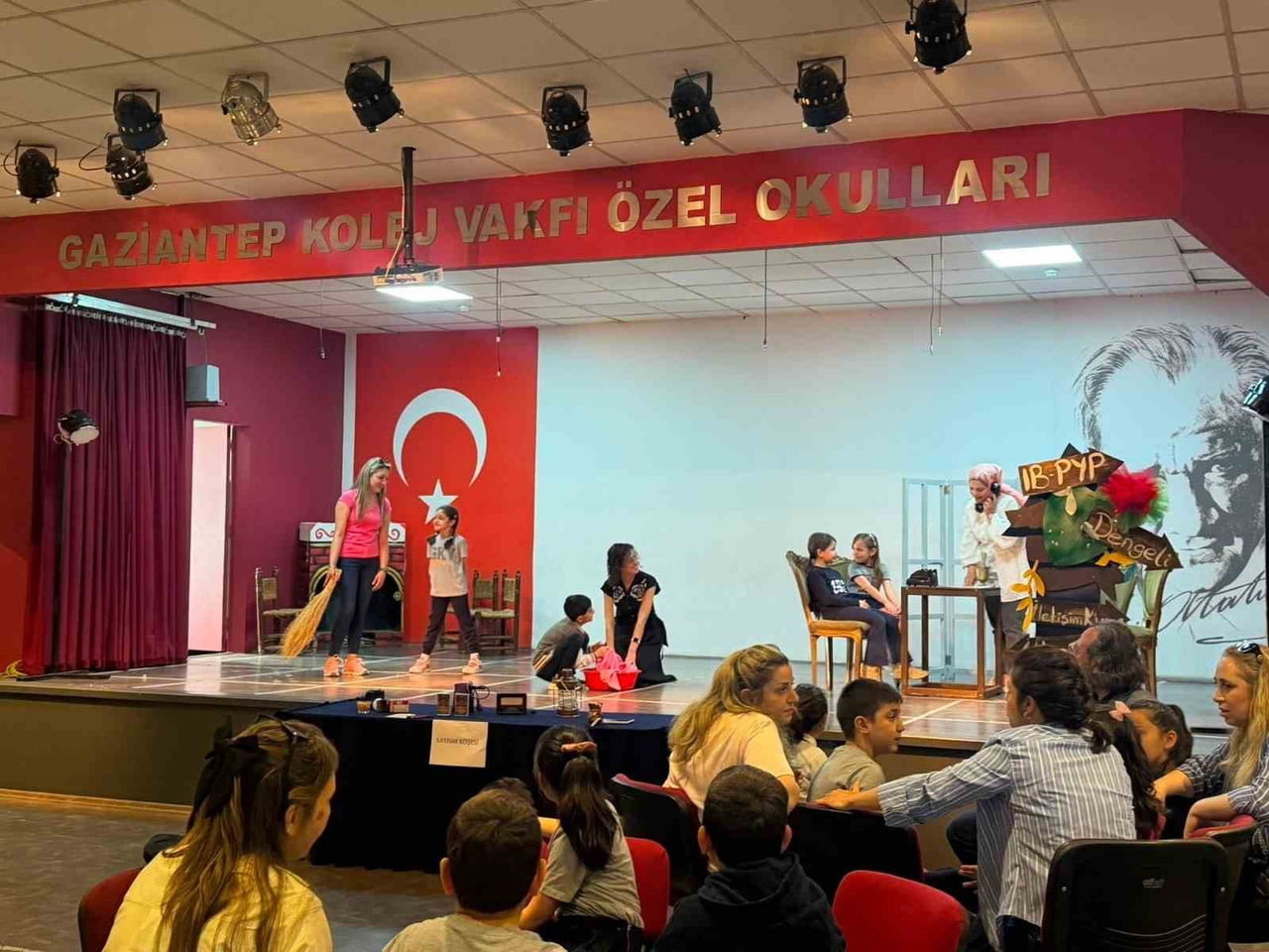 GKV’DE TEKNOLOJİ TARİHİ DRAMA İLE CANLANDI