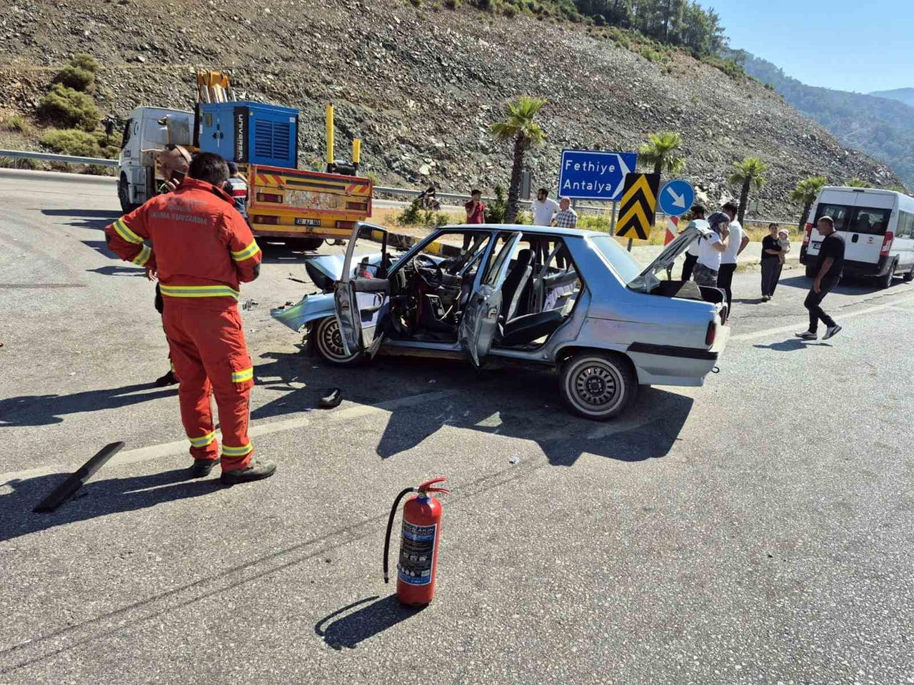 GÖCEK TÜNELİ ÇIKIŞINDA SIKIŞMALI TRAFİK KAZASI