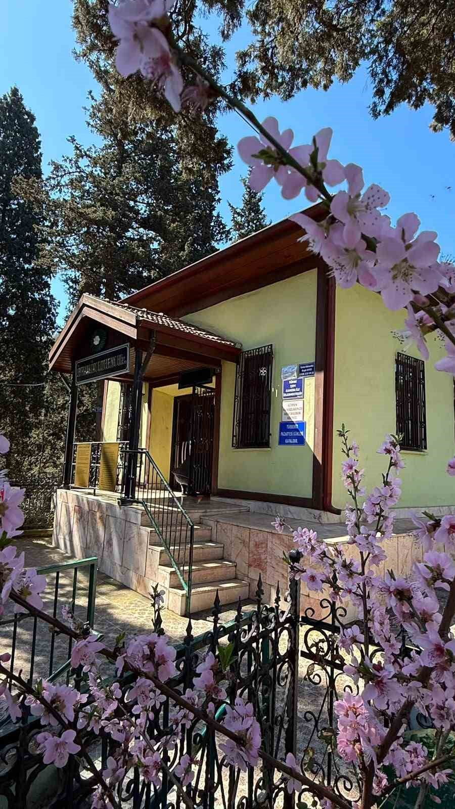 GÖLCÜK’TE BULUNAN ÖRCÜN SULTAN BABA TÜRBESİ VE ÇEVRESİNDE BAKIM, TEMİZLİK VE ÇEVRE DÜZENLEME...