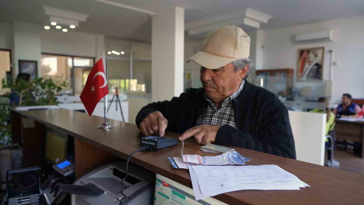 GÜLLÜK'TE YENİ SU FATURALARI VATANDAŞLARA ULAŞTI