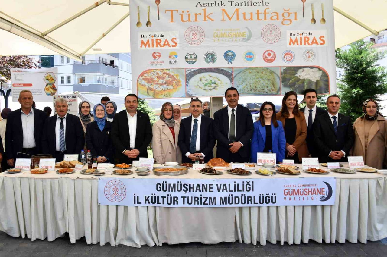 GÜMÜŞHANE’DE "BİR SOFRADA MİRAS" TEMASIYLA BU YIL BEŞİNCİSİ KUTLANAN TÜRK MUTFAĞI HAFTASI...