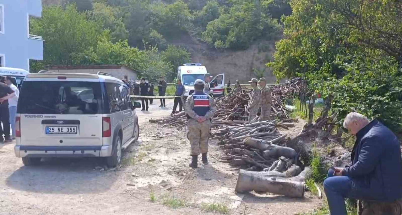 GÜMÜŞHANE’NİN TORUL İLÇESİNDE BİR KİŞİ BUGÜN EŞİNİ ODUNLA DÖVEREK ÖLDÜRDÜ.