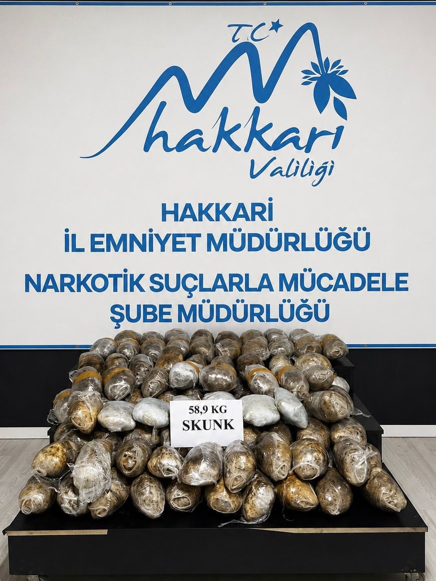 HAKKARİ’DE POLİS EKİPLERİ TARAFINDAN YAPILAN ÇALIŞMALAR SONUCU 100 PAKET HALİNDE 58 KİLO 900 GRAM...