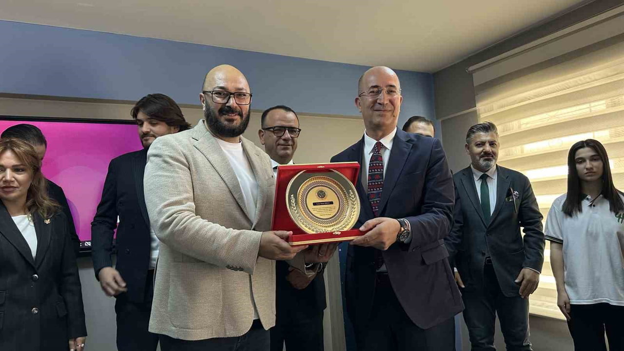 HAKKARİ’NİN YÜKSEKOVA İLÇESİNDE, YÜKSEKOVA FEN LİSESİ BÜNYESİNDE KURULAN ASTRONOMİ, HAVACILIK VE...