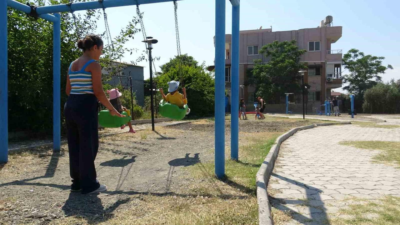 HATAY'DA MEYDANA GELEN ÇOCUK PARKININ KUNDAKLANMASI OLAYI SONRASI PARKIN DAHA ÖNCEDE KUNDAKLANDIĞI...