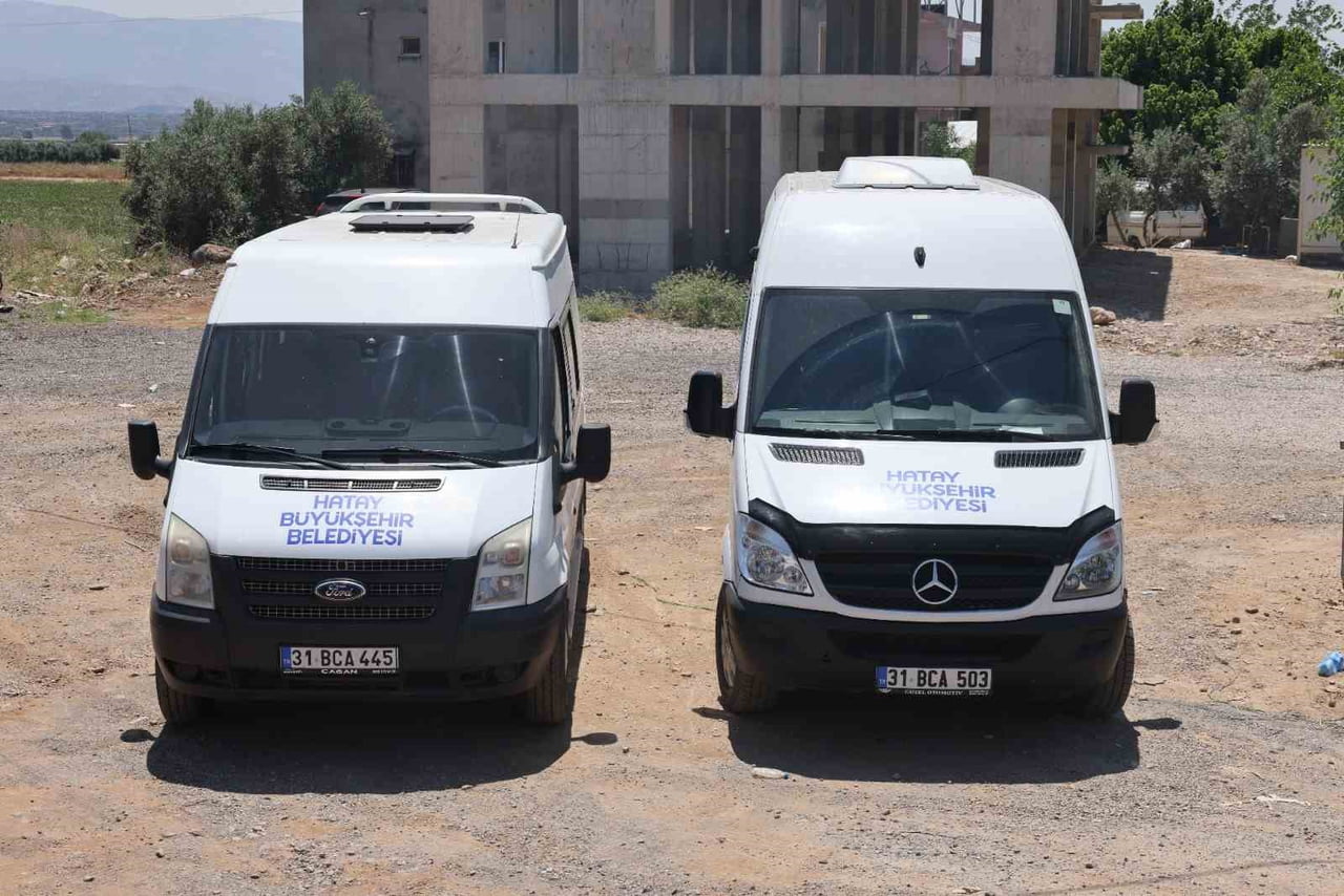 HATAY BÜYÜKŞEHİR BELEDİYESİ (HBB), HASSA İLÇESİNE BAĞLI 25 KIRSAL MAHALLEYİ İLK KEZ TOPLU ULAŞIM...