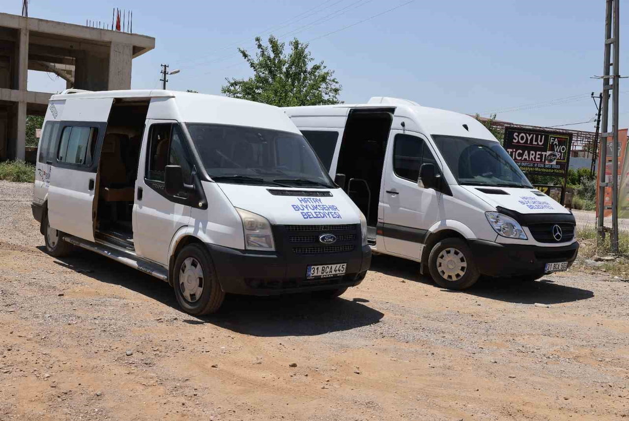 HATAY BÜYÜKŞEHİR BELEDİYESİ (HBB), HASSA İLÇESİNE BAĞLI 25 KIRSAL MAHALLEYİ İLK KEZ TOPLU ULAŞIM...