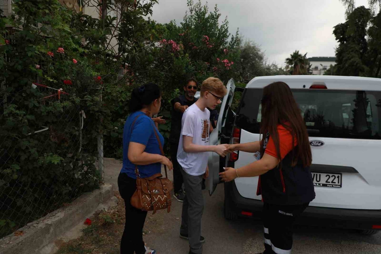HATAY BÜYÜKŞEHİR BELEDİYESİ (HBB), LİSELERE GEÇİŞ SİSTEMİ (LGS) KAPSAMINDA SINAVA KATILAN ENGELLİ...