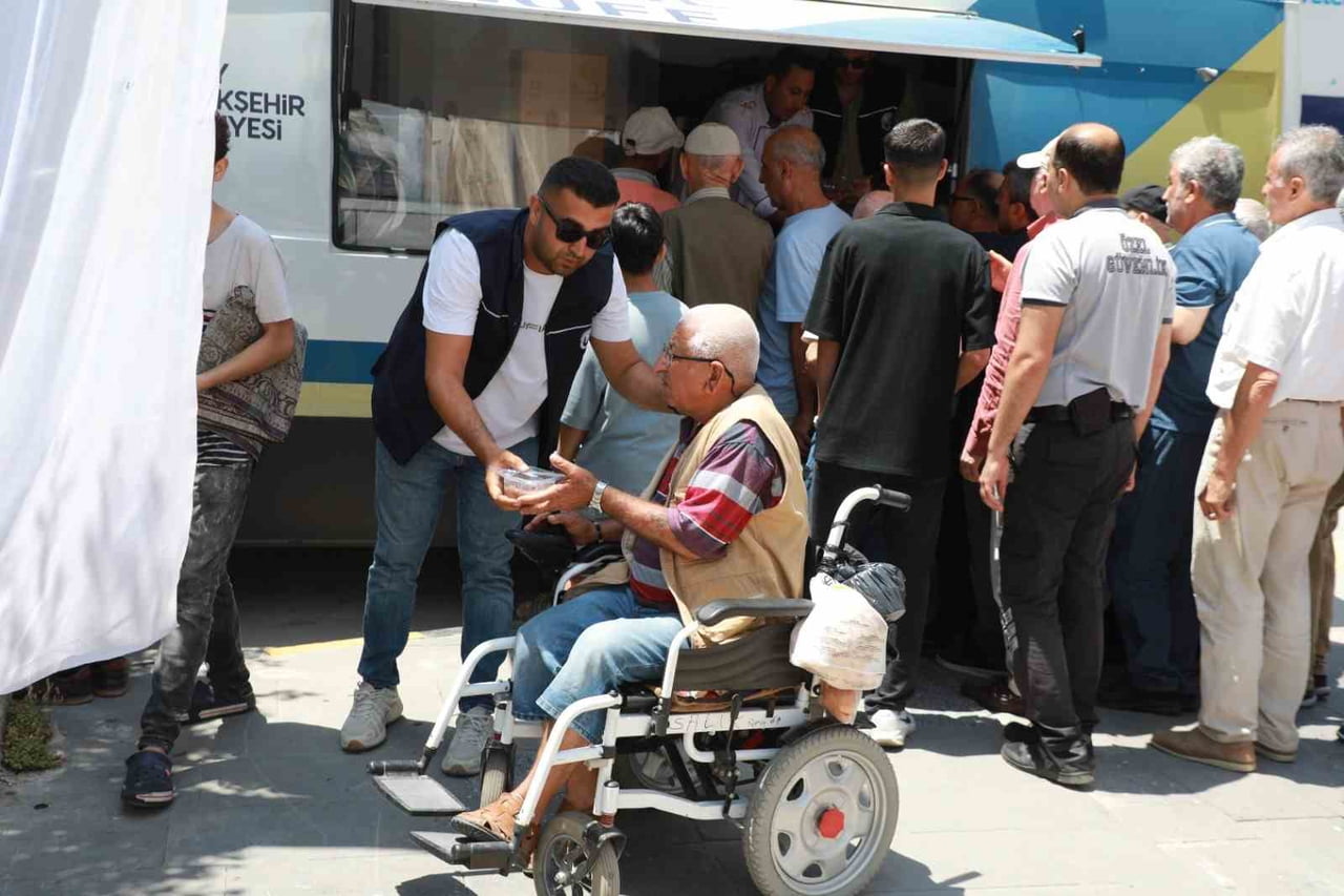 HATAY BÜYÜKŞEHİR BELEDİYESİ, MUHARREM AYI DOLAYISIYLA İL GENELİNDEKİ MERKEZ CAMİLERDE CUMA NAMAZI...
