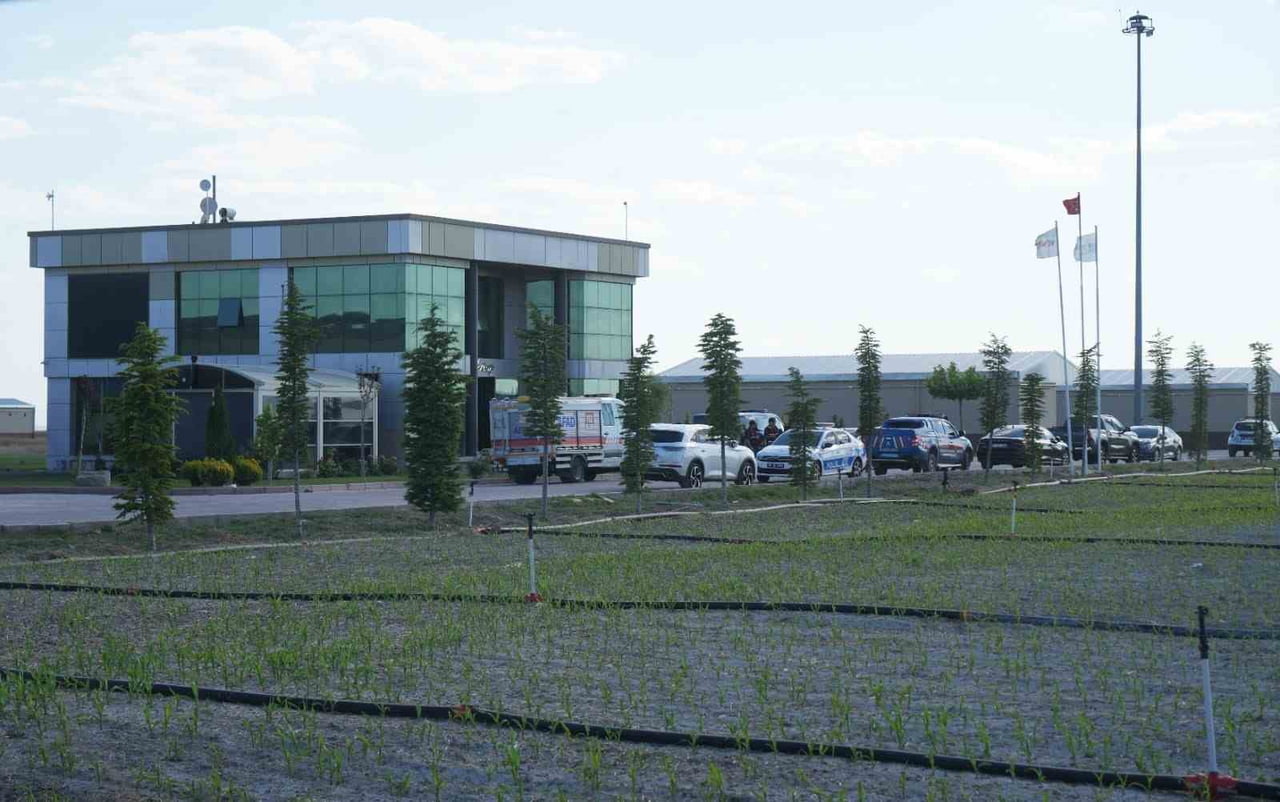 HAVAİ FİŞEK FABRİKASI