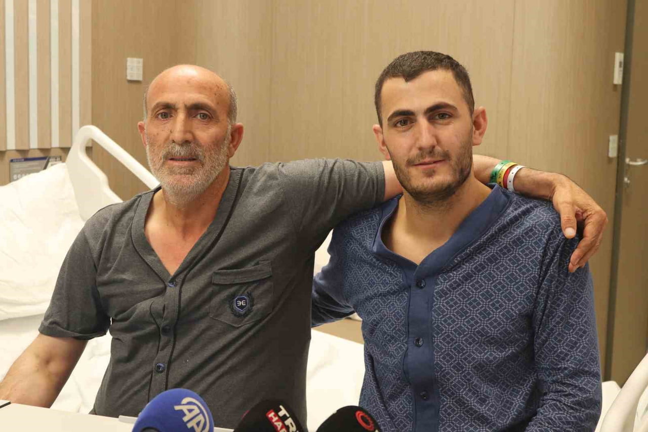 HIYASETTİN GÖK (SOLDA) İLE OĞLU SEDAT GÖK (SAĞDA)