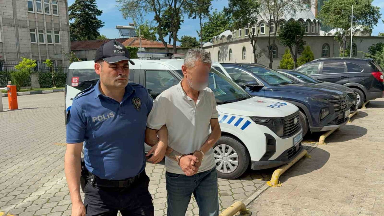 İ.A.(52) POLİS TARAFINDAN GÖZALTINA ALINDI.