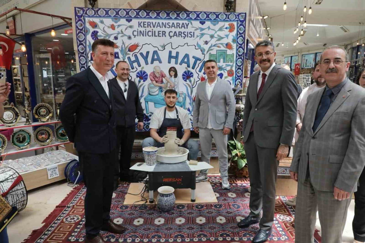 İÇİŞLERİ BAKAN YARDIMCISI ALİ ÇELİK KÜTAHYA’DA TEMASLARDA BULUNDU