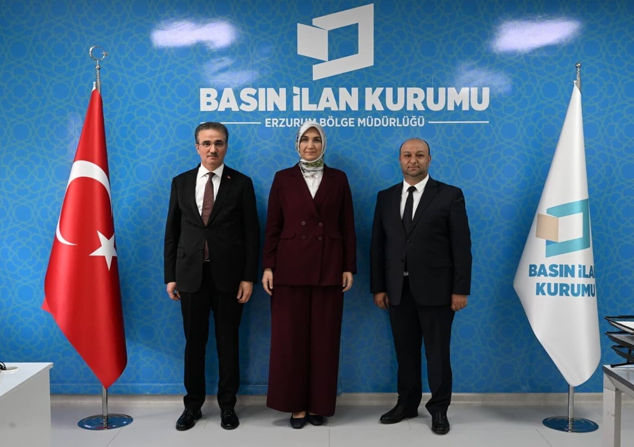 İÇİŞLERİ BAKAN YARDIMCISI KÜBRA GÜRAN YİĞİTBAŞI, ERZURUM’DA BASIN İLAN KURUMU’NU ZİYARET EDEREK...