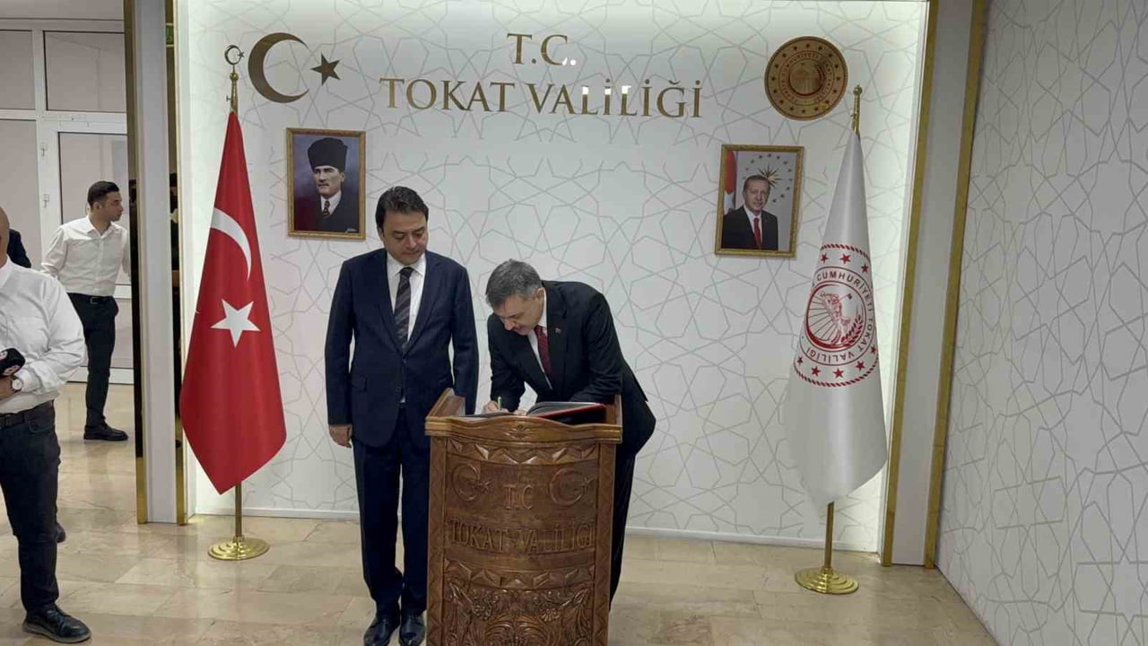 İÇİŞLERİ BAKANI MUSTAFA ÇİFTÇİ, AFETTEN ÖNCE RİSK AZALTMA ÇALIŞMALARINI SON DERECE KIYMETLİ...