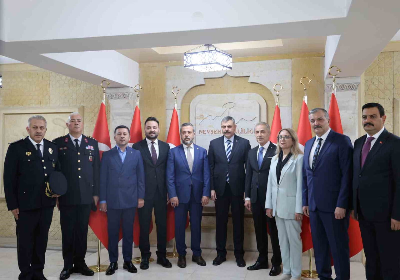 İÇİŞLERİ BAKANI MUSTAFA ÇİFTÇİ,  NEVŞEHİR VALİLİĞİNİ ZİYARET ETTİ