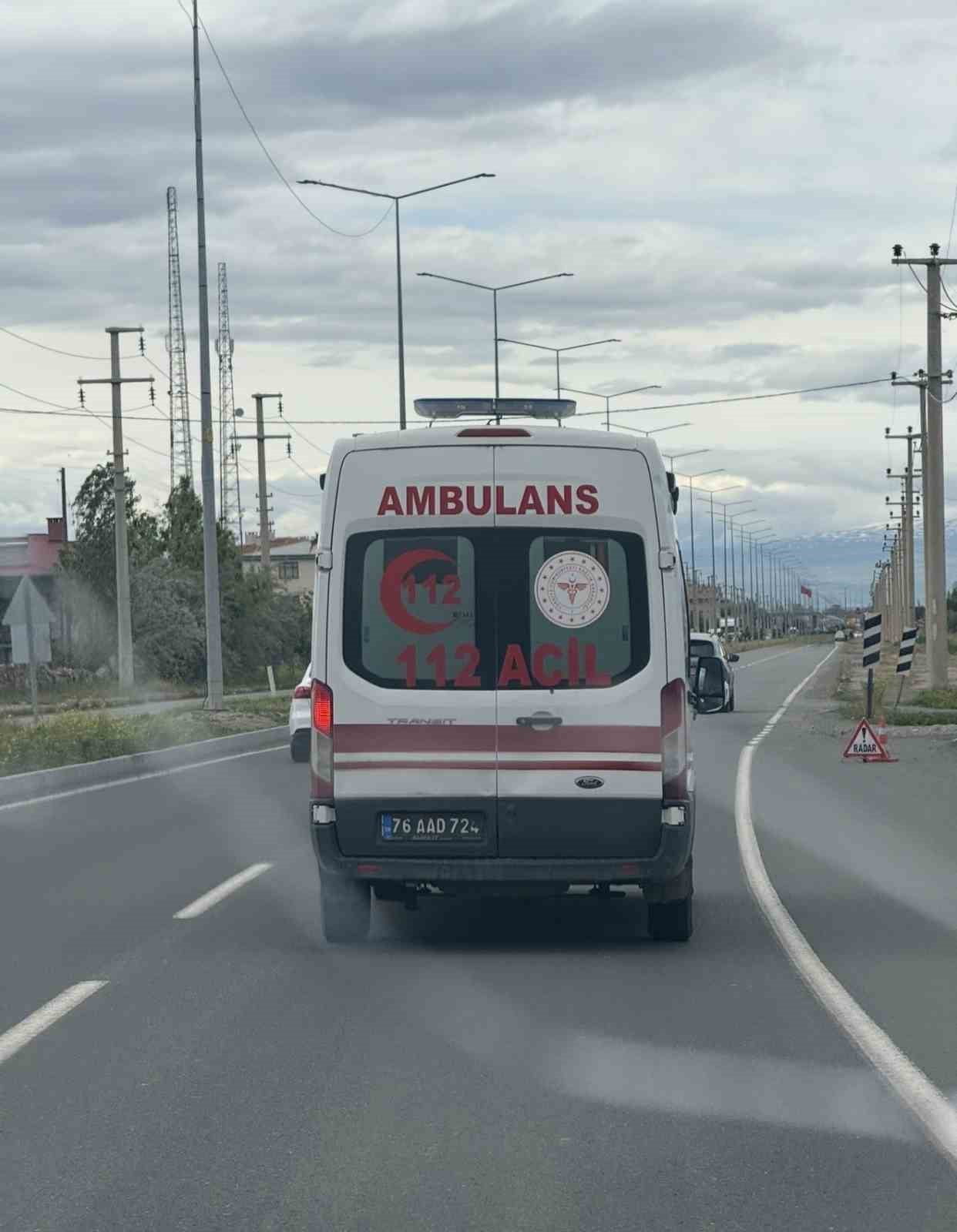 IĞDIR'IN YUKARI ÇARIKÇI KÖYÜNDE EVİNİN ÖNÜNDE OYNARKEN KAYBOLAN ÇOÇUK AİLESİNİN ARAMALARI SONUCU...