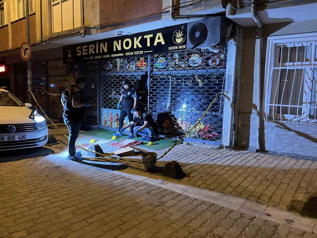 İHBAR ÜZERİNE OLAY YERİNE POLİS VE SAĞLIK EKİPLERİ SEVK EDİLDİ. AĞIR YARALI ŞAHIS İSE, SAĞLIK...