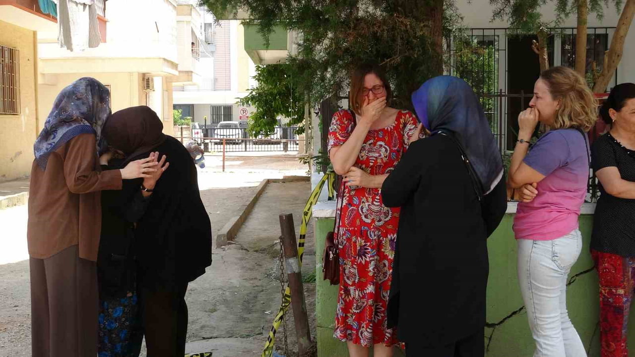 İNCELEMELERİN TAMAMLANMASININ ARDINDAN ASLIHAN B. VE BABASI CAFER TAYYAR ÖZTÜRK’ÜN CENAZELERİ...