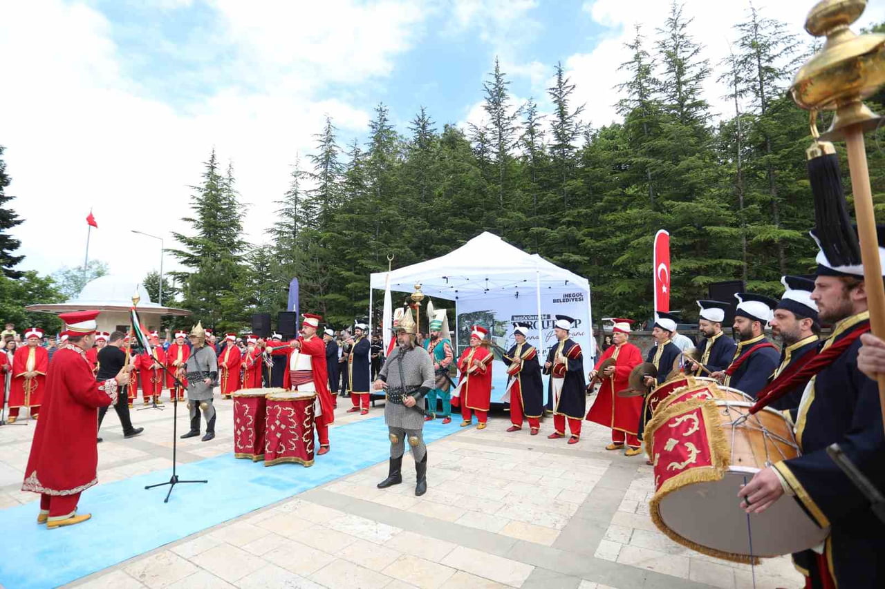 İNEGÖL FATİHİ TURGUT ALP DUALARLA ANILDI
