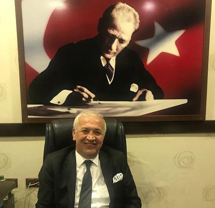 İŞ ADAMI AYHAN BUZLAK