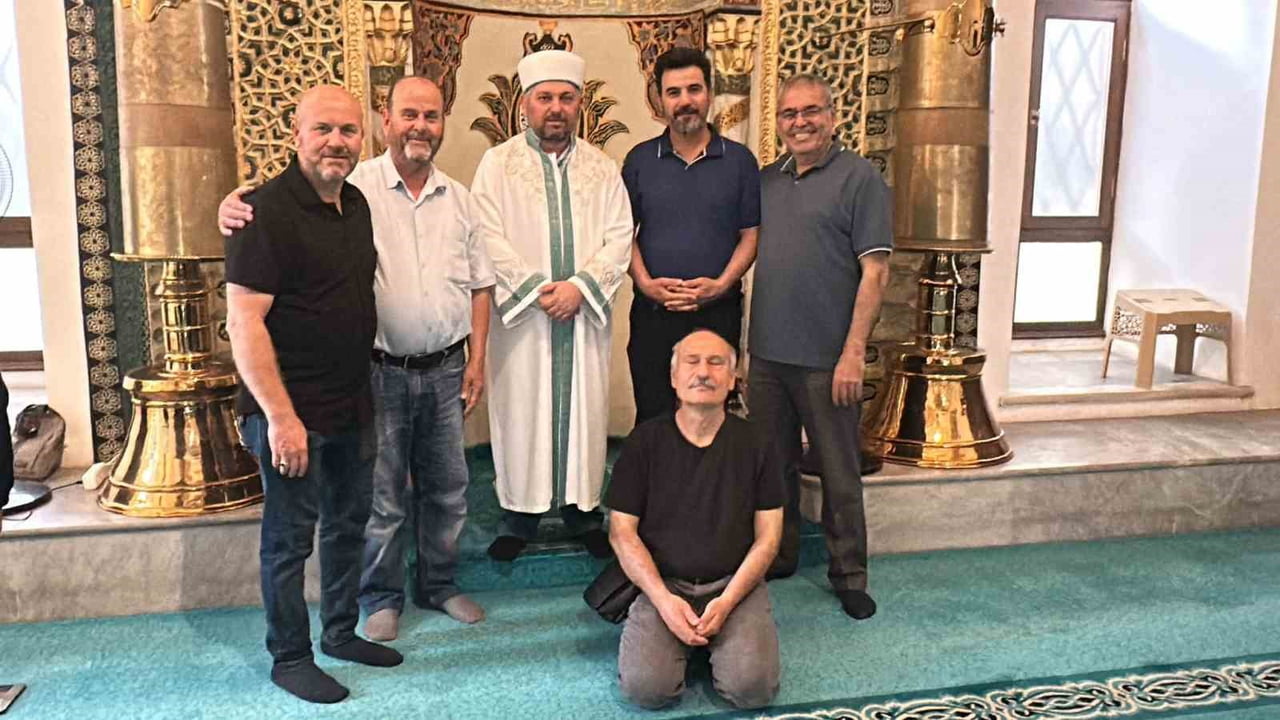 İŞİTME ENGELLİ VATANDAŞLARIN DİNİ HİZMETLERDEN DAHA ETKİN FAYDALANABİLMESİ AMACIYLA BAŞLATILAN...