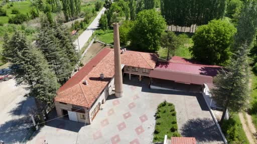 Isparta'da 1950’lerden kalan gül yağı fabrikası binlerce ziyaretçiyi ağırlıyor
