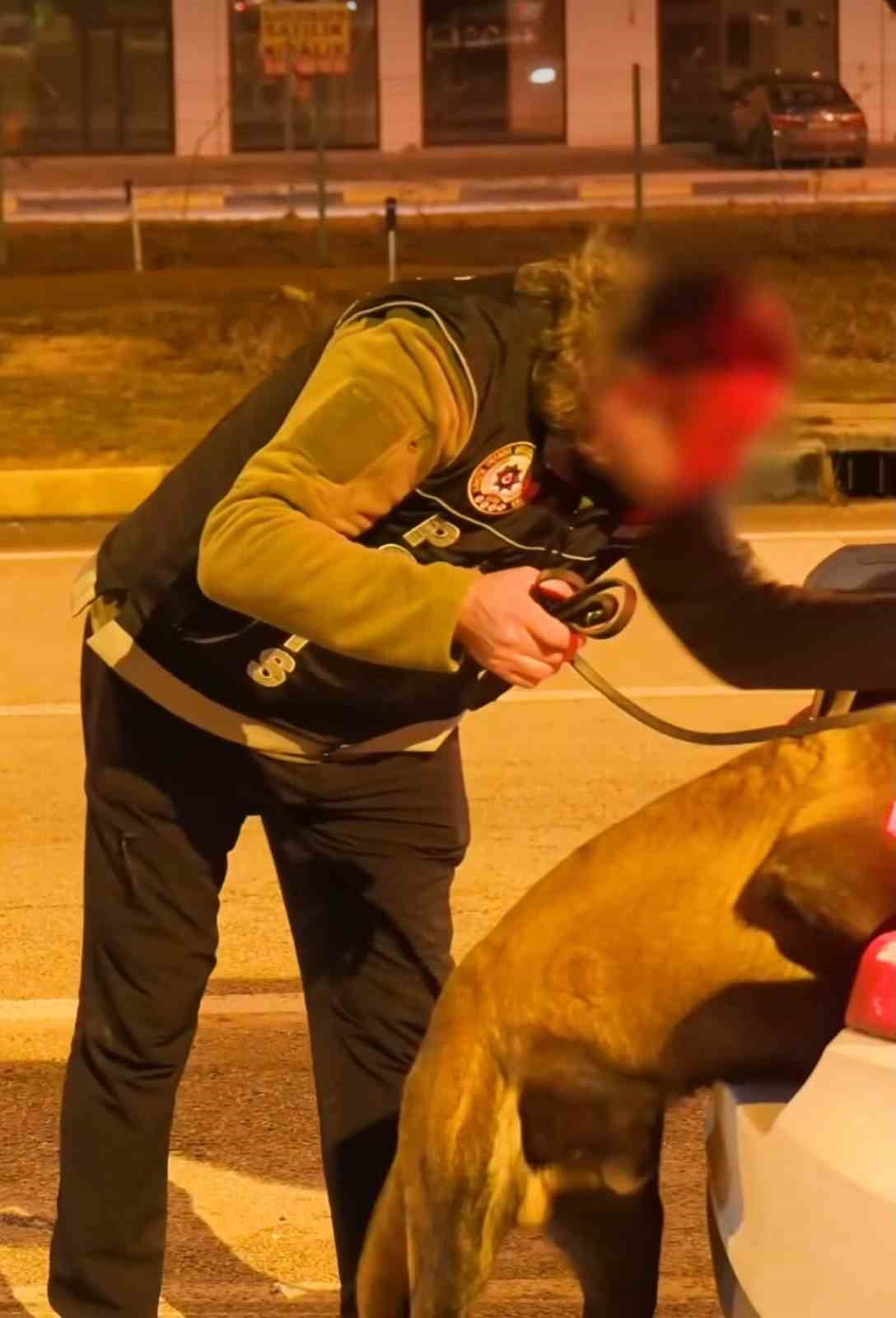 ISPARTA İL EMNİYET MÜDÜRLÜĞÜ NARKOTİK SUÇLARLA MÜCADELE ŞUBE MÜDÜRLÜĞÜ EKİPLERİNCE SON BİR HAFTADA...