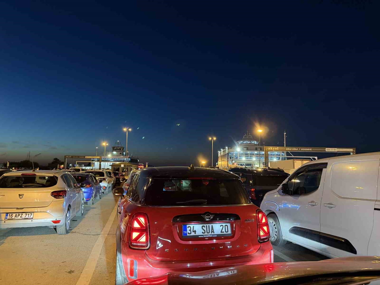 İSTANBUL DENİZ OTOBÜSLERİ A.Ş'NİN (İDO) PAZAR AKŞAMI YALOVA’DAN PENDİK’E YAPILAN 21.00 VE 22.00...