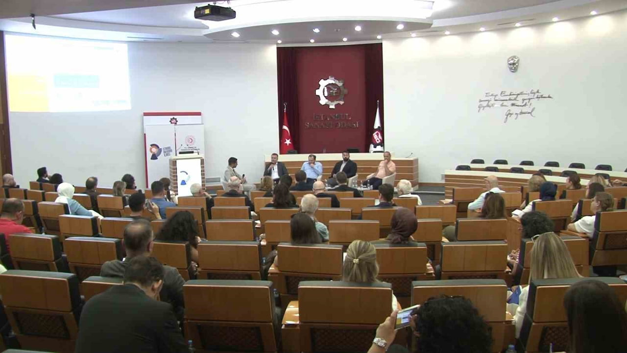 İSTANBUL’UN DİJİTAL VE SÜRDÜRÜLEBİLİR GELECEĞİNE YÖN VERECEK OLAN "İSTANBUL’DA DİJİTAL DÖNÜŞÜM...