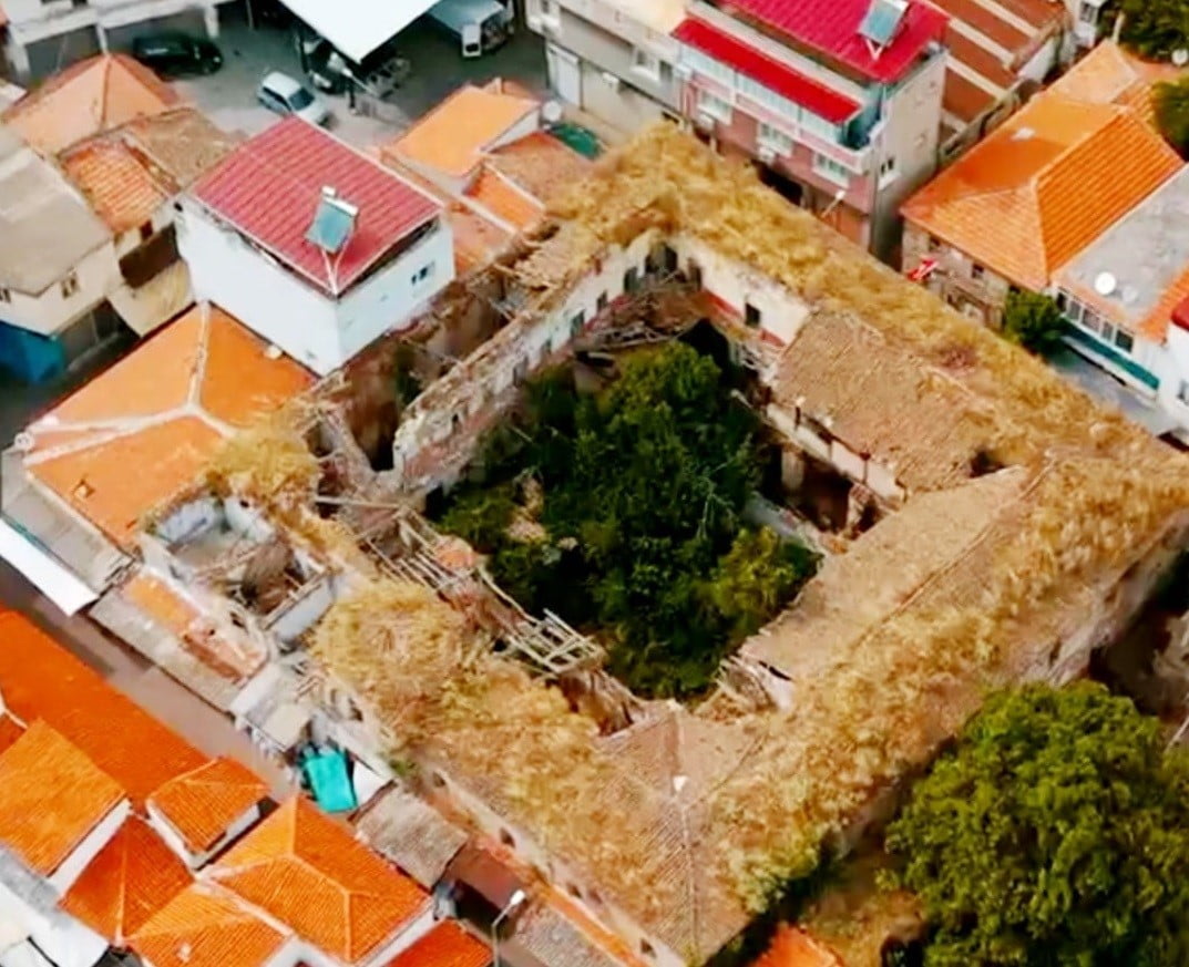 İZMİR'İN BERGAMA İLÇESİNDE OSMANLI DÖNEMİNDEN KALMA TARİHİ ÇUKURHAN, BERGAMA BELEDİYESİ TARAFINDAN...