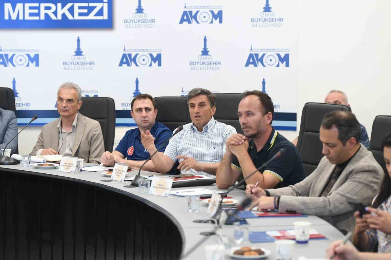İZMİR BÜYÜKŞEHİR BELEDİYESİ ÖNCÜLÜĞÜNDE BİR ARAYA GELEN KAMU KURUMLARI VE 30 İLÇE BELEDİYESİ, 2026...